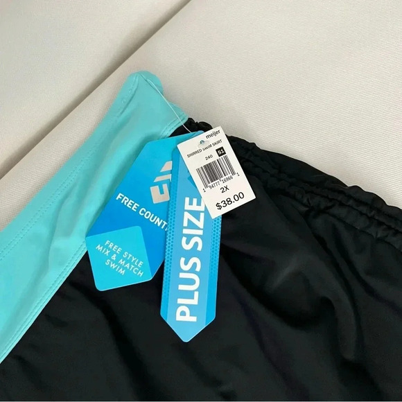 Free Country Side Shirred Swim Skirt Size 2X Black/Blue Built-In Brief - Picture 10 of 12
